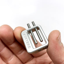Load image into Gallery viewer, 1" Pin Ladder Lock