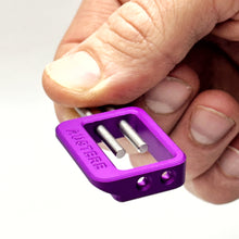 Load image into Gallery viewer, 1" Pin Ladder Lock